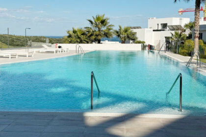 8d9ae2599c2c2454bac7c5b25bedbf90 - 27