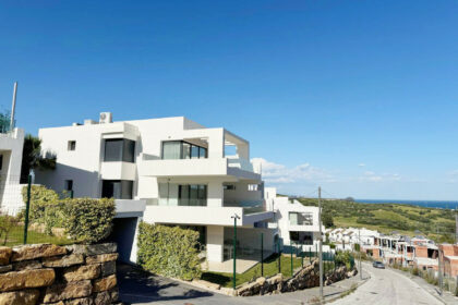 8d9ae2599c2c2454bac7c5b25bedbf90 - 33