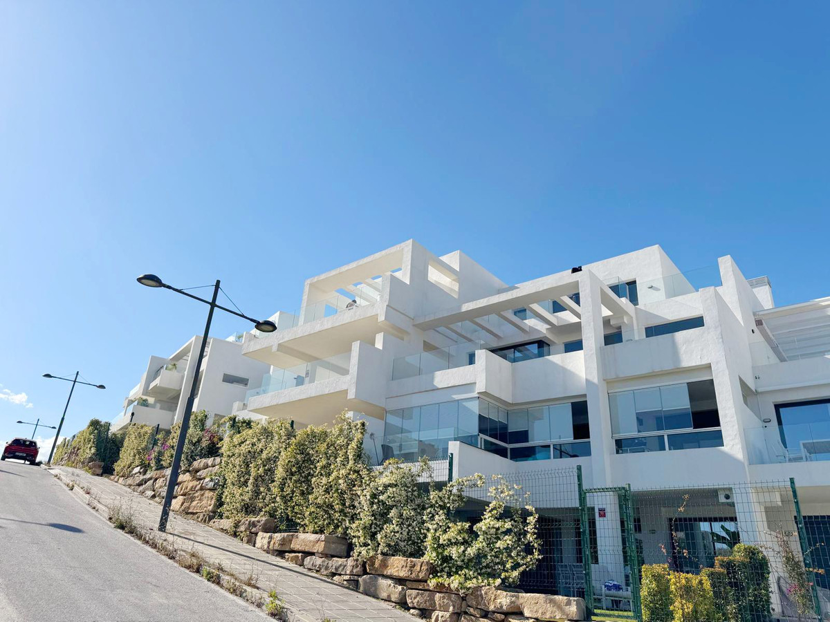 8d9ae2599c2c2454bac7c5b25bedbf90 - 34