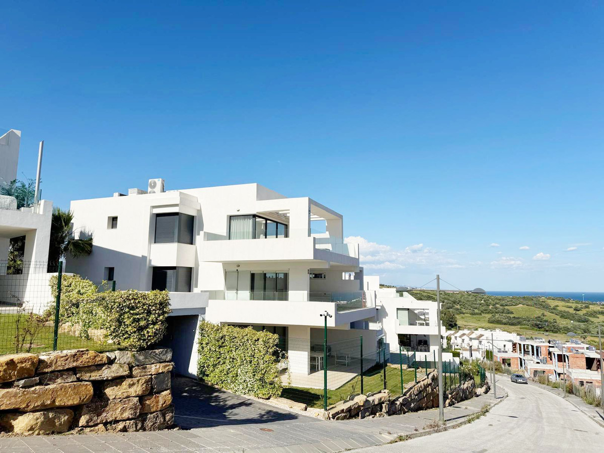 8d9ae2599c2c2454bac7c5b25bedbf90 - 35