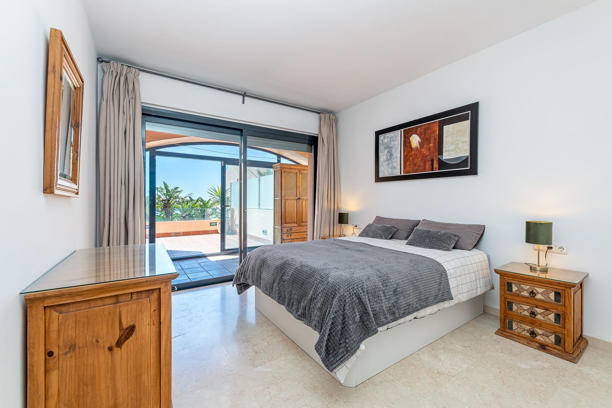 904d7e0c43ea28d04222835580e5d7b8 - 10