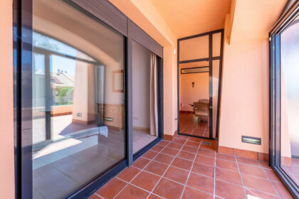 904d7e0c43ea28d04222835580e5d7b8 - 12