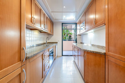 904d7e0c43ea28d04222835580e5d7b8 - 8