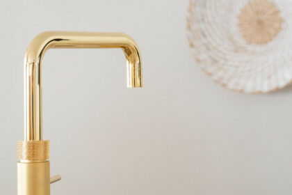 924d7f0dd1e101974432075637f25e84 - 15