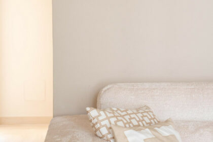 924d7f0dd1e101974432075637f25e84 - 18