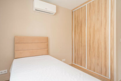 924d7f0dd1e101974432075637f25e84 - 20