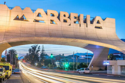 9600c8a4165498bc8c554e9c92ab3954 - 24