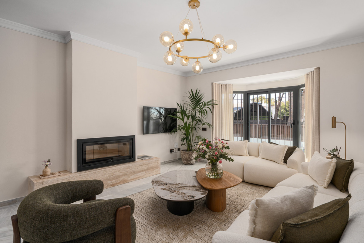 9c6291ff783817642e4b7c425e5055f9 - 11