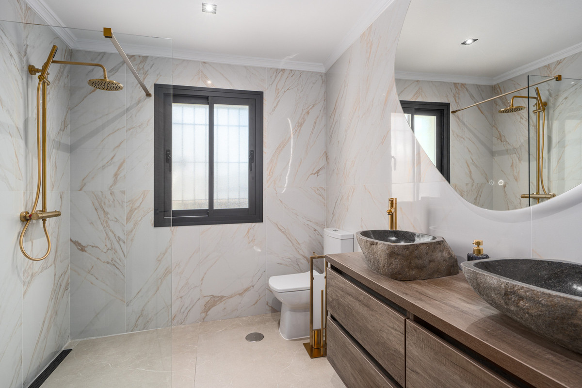 9c6291ff783817642e4b7c425e5055f9 - 19