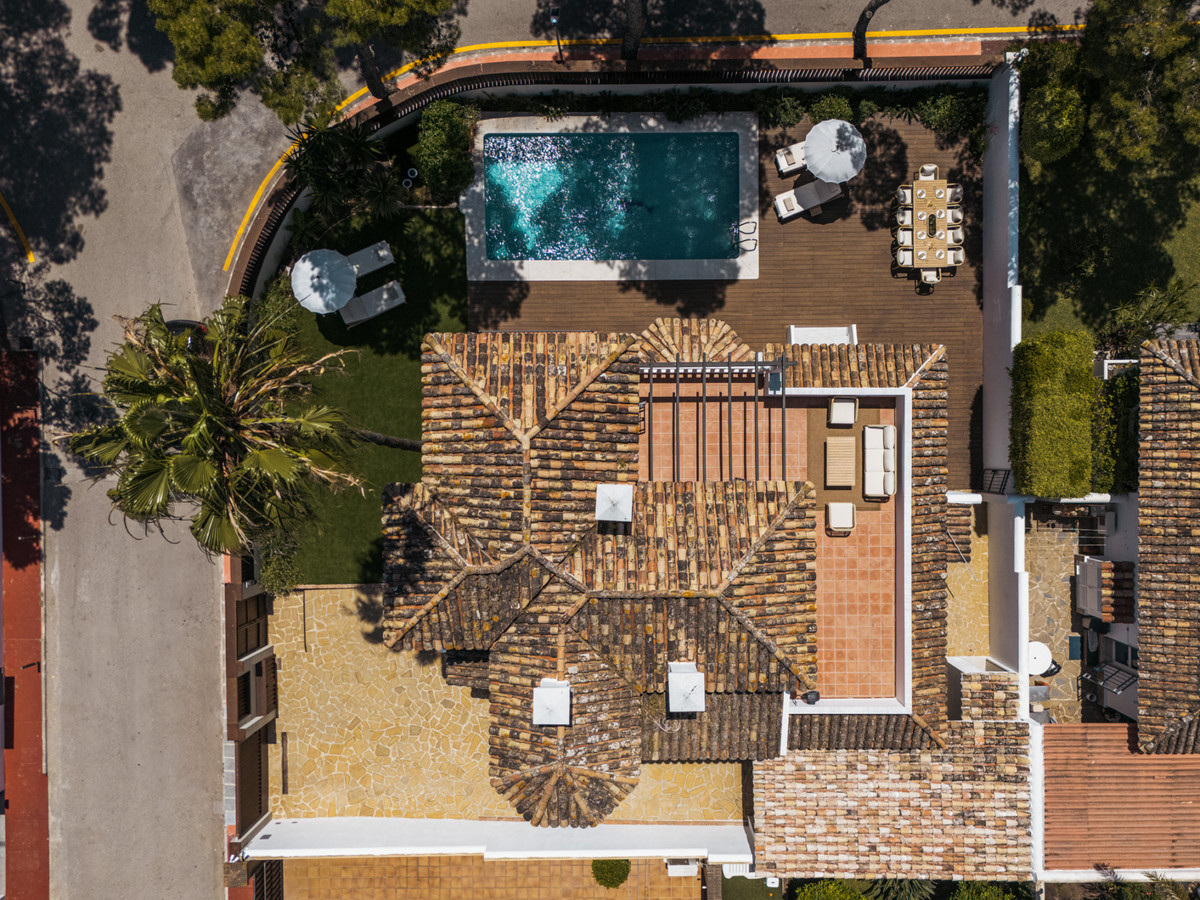 9c6291ff783817642e4b7c425e5055f9 - 28