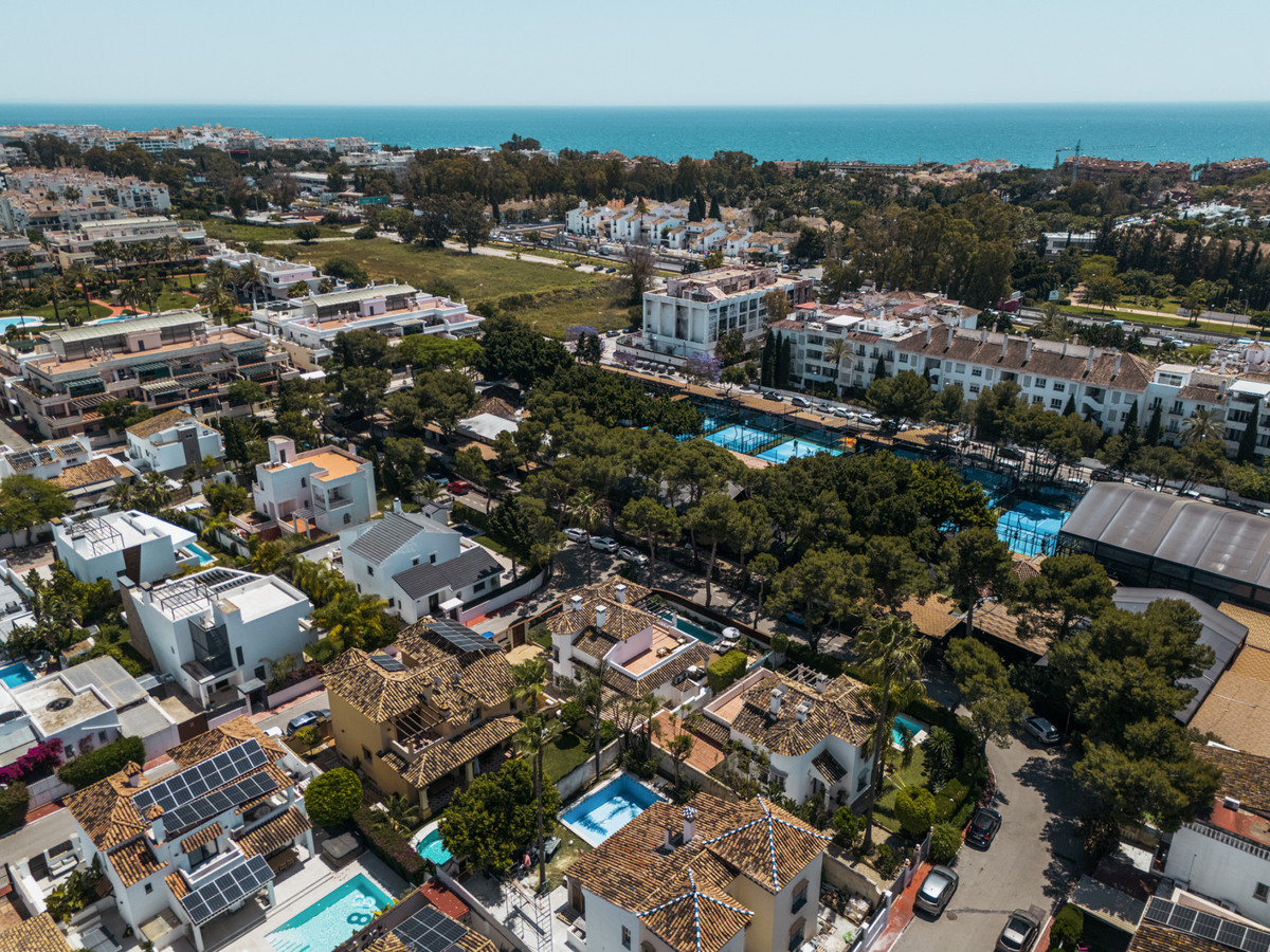 9c6291ff783817642e4b7c425e5055f9 - 30