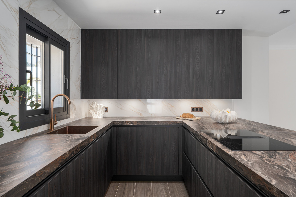 9c6291ff783817642e4b7c425e5055f9 - 7