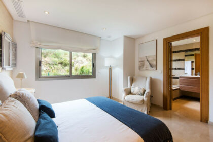 9f442c8536e08984edc16b0dd4126aef - 35