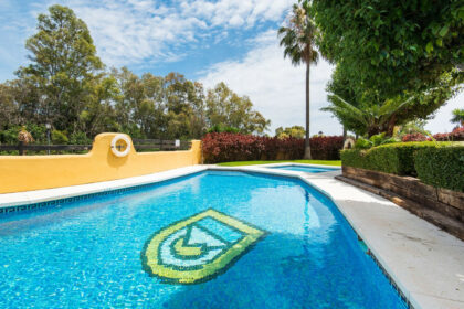 9f442c8536e08984edc16b0dd4126aef - 52