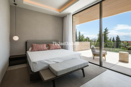 a0677062b8da25ac6f6f290fff53a678 - 24