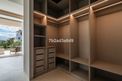 a0677062b8da25ac6f6f290fff53a678 - 26