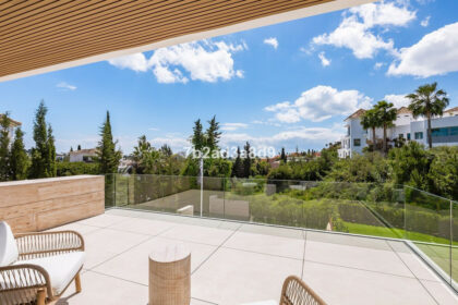 a0677062b8da25ac6f6f290fff53a678 - 27