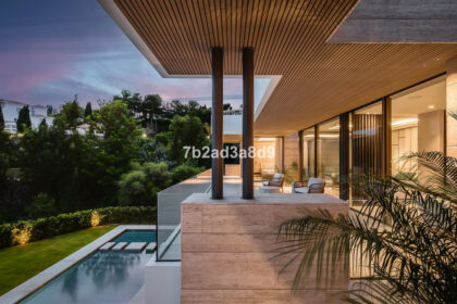 a0677062b8da25ac6f6f290fff53a678 - 59