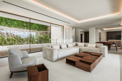 a0677062b8da25ac6f6f290fff53a678 - 6