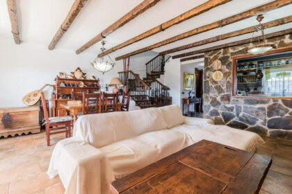 a37d97600f1bbddca014b3d87090df4f - 10