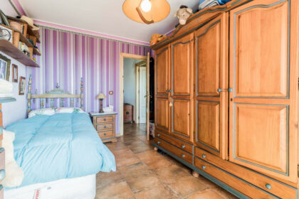 a37d97600f1bbddca014b3d87090df4f - 19