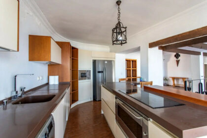 a5435f94938519d276c3c954e9d04967 - 12