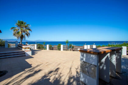 a5435f94938519d276c3c954e9d04967 - 24