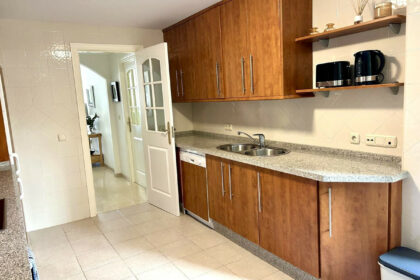 a820ab3cdbe03a62d487c3aac52d51c1 - 10