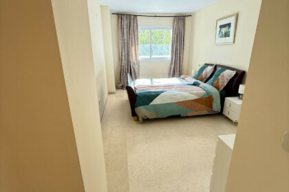 a820ab3cdbe03a62d487c3aac52d51c1 - 12