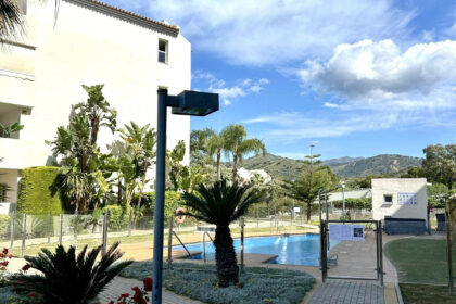 a820ab3cdbe03a62d487c3aac52d51c1 - 17