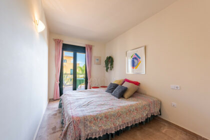 acc946f97116f28bfd577b04e288842f - 13