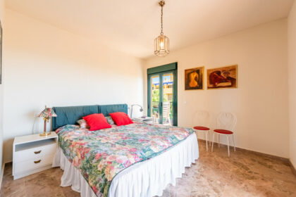 acc946f97116f28bfd577b04e288842f - 9