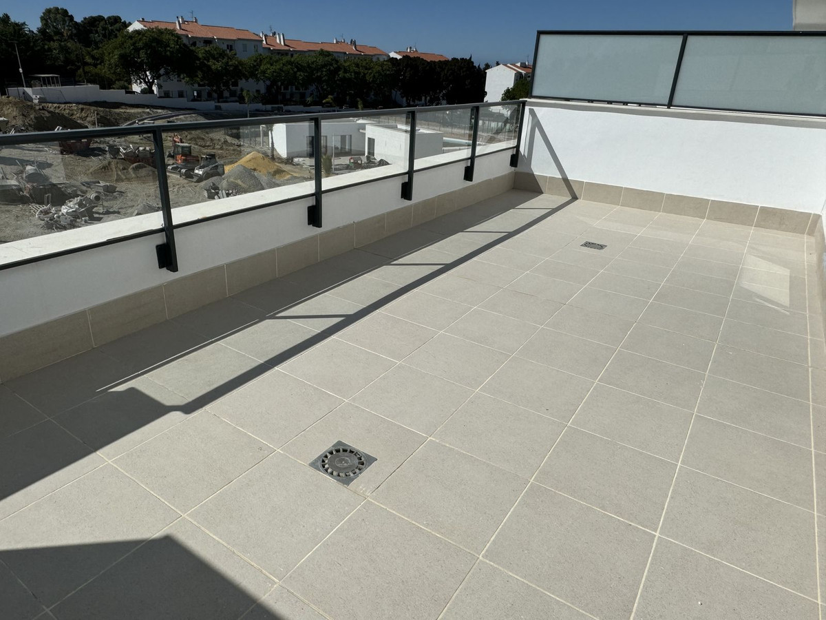 ae16e4fc902836b4765044fb79193b96 - 1