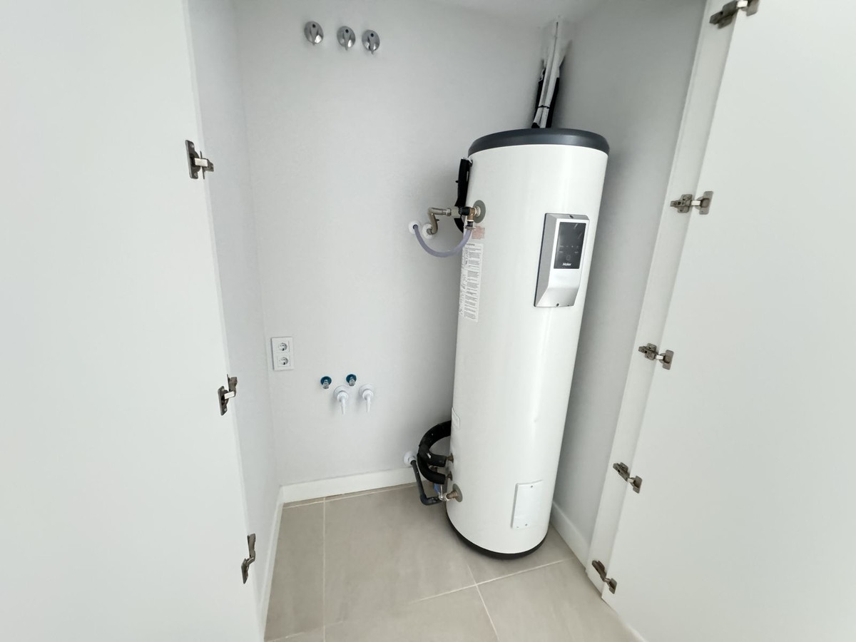 ae16e4fc902836b4765044fb79193b96 - 15