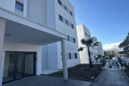 ae16e4fc902836b4765044fb79193b96 - 23