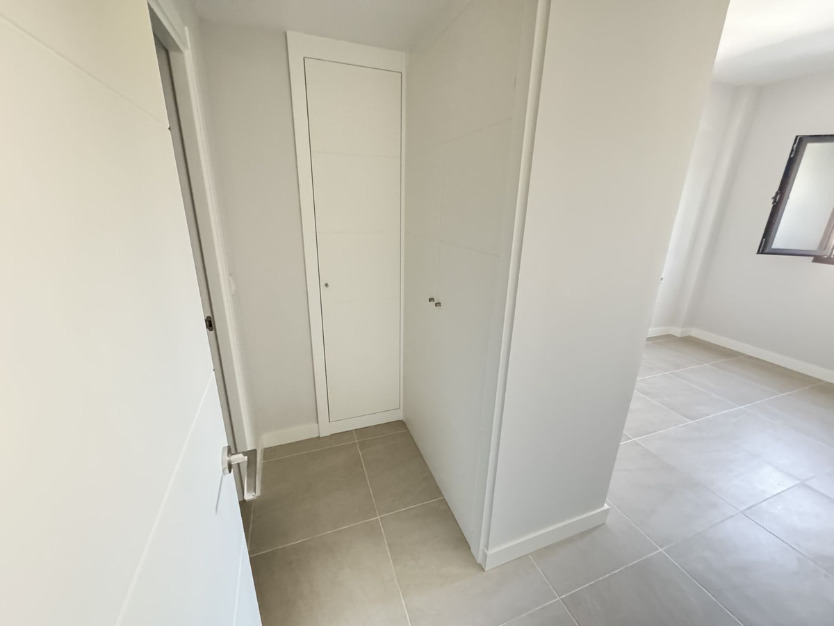 ae16e4fc902836b4765044fb79193b96 - 4