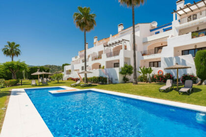 ae2245c6aaa778038d8a5a8bba6b36d1 - 19