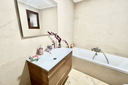 bb8f6e5e5244b712b538aba86eb2d25c - 15