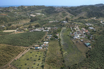 c0458c82e02f66f96427b62b2639b570 - 40