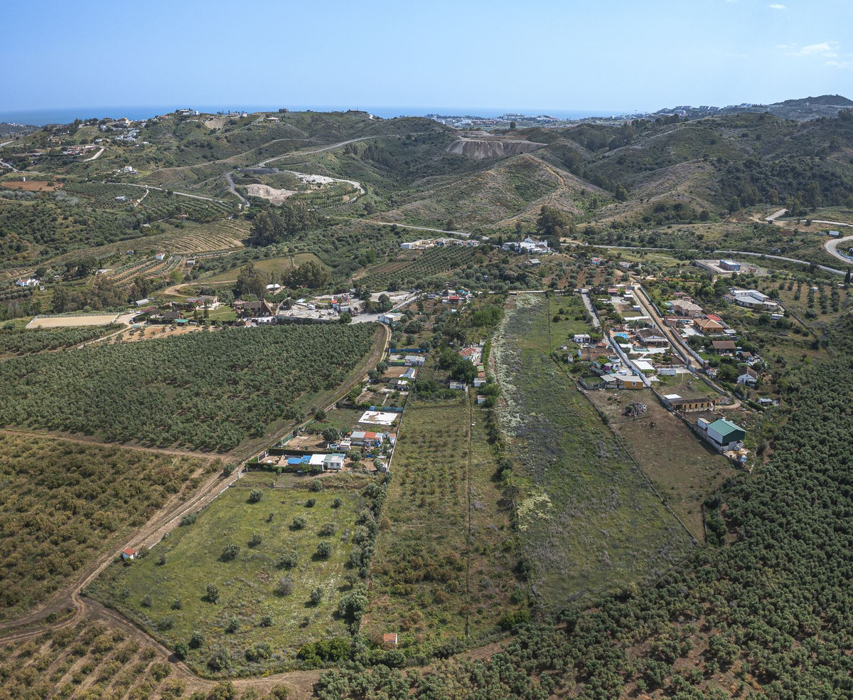 c0458c82e02f66f96427b62b2639b570 - 40