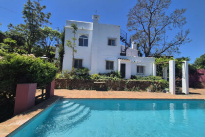 c2bf521605ec2eee44d5cf74aaad3167 - 1