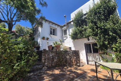 c2bf521605ec2eee44d5cf74aaad3167 - 23