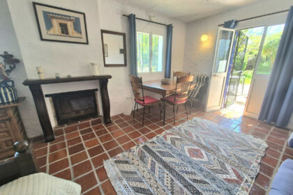 c2bf521605ec2eee44d5cf74aaad3167 - 26