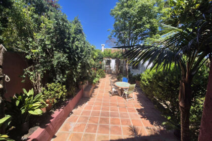 c2bf521605ec2eee44d5cf74aaad3167 - 37