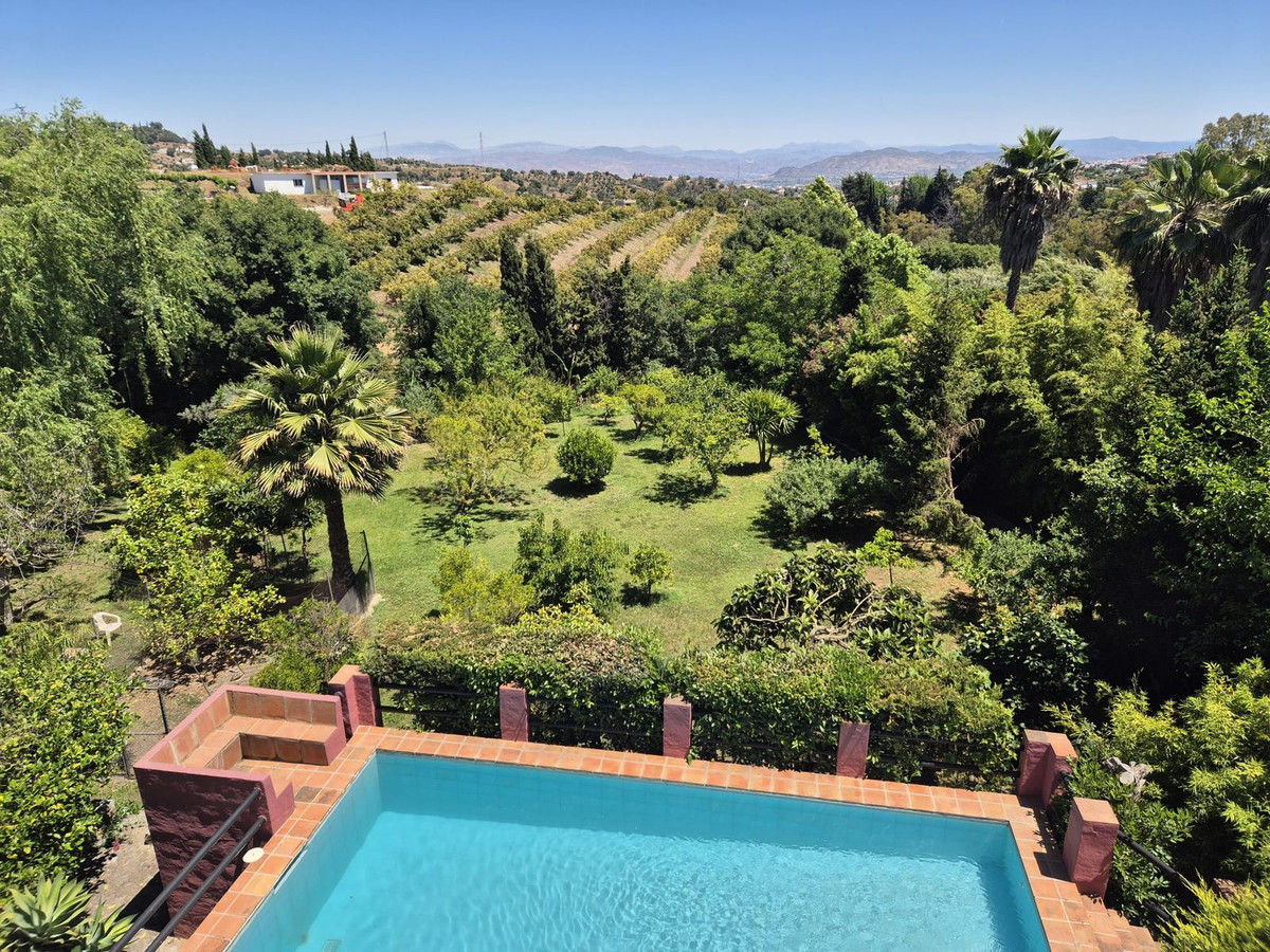 c2bf521605ec2eee44d5cf74aaad3167 - 43