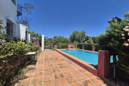 c2bf521605ec2eee44d5cf74aaad3167 - 44