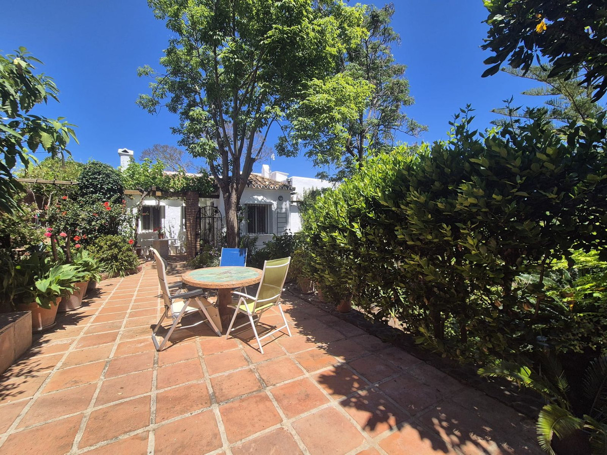 c2bf521605ec2eee44d5cf74aaad3167 - 48