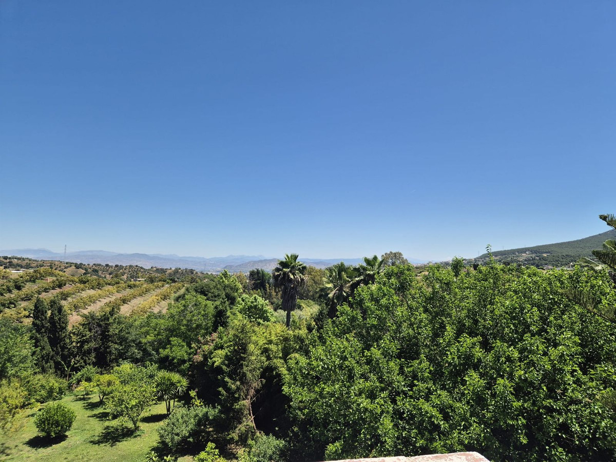 c2bf521605ec2eee44d5cf74aaad3167 - 50