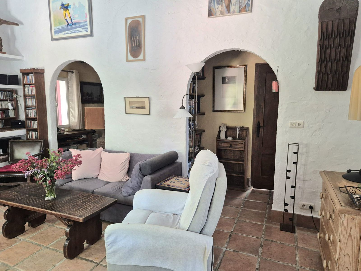 c2bf521605ec2eee44d5cf74aaad3167 - 6