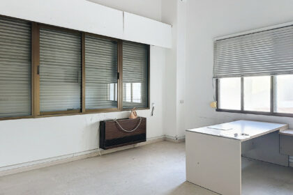 cae7cfe6394fc2ac5cda02979fac79a7 - 14